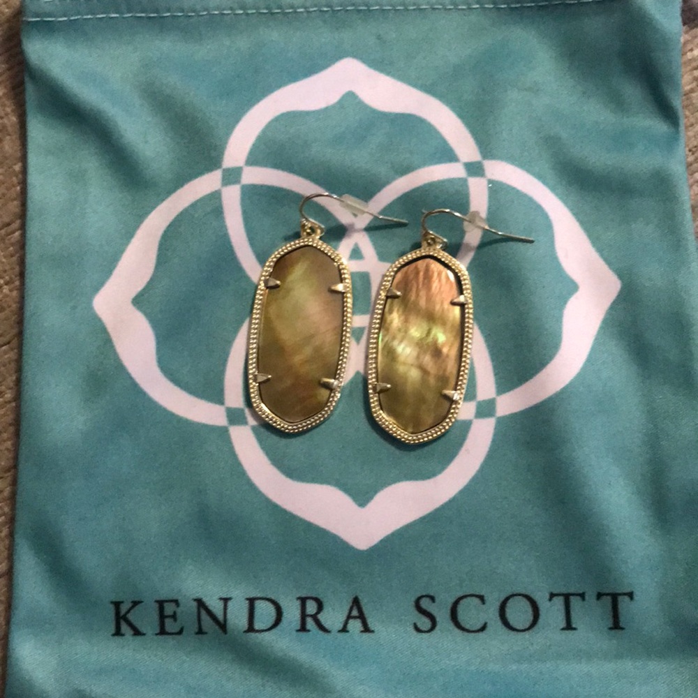 Kendra Scott Elle iridescent